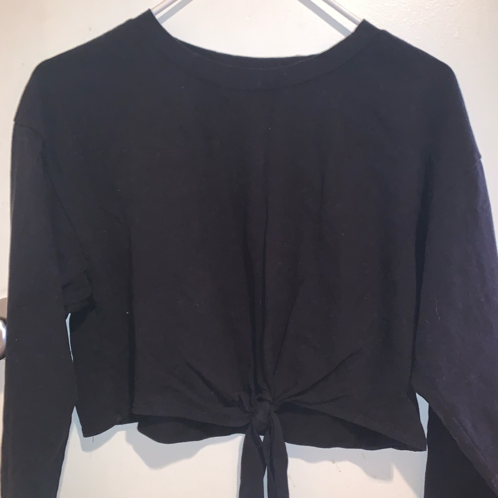 Long sleeve crop